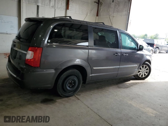 2015 Chrysler Town & Country Touring with VIN 2C4RC1BG9FR695897, listed as a Copart auction lot 53899435 with Not Provided miles and Clean Title. Bid and sale history available at DreamBid. Image 3.