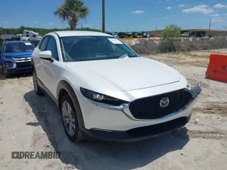 2021 Mazda CX-30 Select with VIN 3MVDMABL3MM232497, listed as a IAAI auction lot 42033929 with 33,050 mi miles. Bid and sale history available at carsss.com. Image 1.
