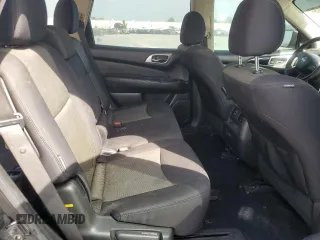 2019 Nissan Pathfinder SV z VIN 5N1DR2MN6KC588508, wystawiony jako Copart lot #53948375 z przebiegiem 148 239 mil mil oraz Szkoda całkowita • Salvage title. Historia ofert i sprzedaży dostępna na DreamBid. Obrazek 11.