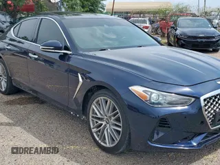 2020 Genesis G70 2.0T z VIN KMTG34LA5LU053373, wystawiony jako Copart lot #61485275 z przebiegiem 59 966 mil mil oraz Szkoda całkowita • Salvage title. Historia ofert i sprzedaży dostępna na DreamBid. Obrazek 1.