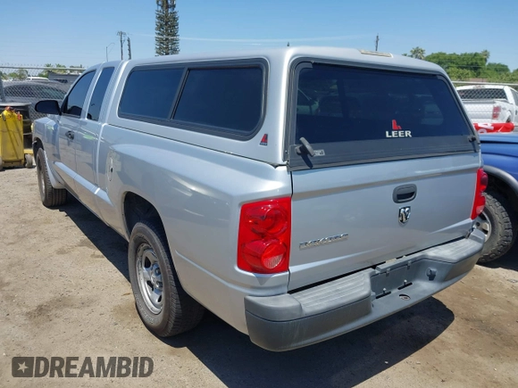 2008 Dodge Dakota ST with VIN 1D7HE22K08S550478, listed as a IAAI auction lot 42194745 with 197,358 mi miles and . Bid and sale history available at DreamBid. Image 3.
