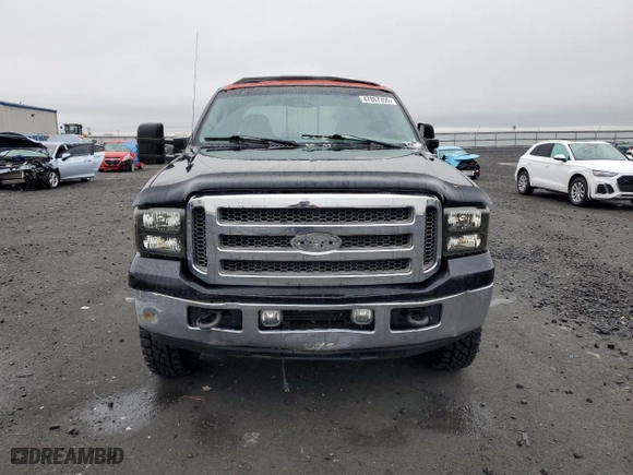 2006 Ford Super Duty F-350 DRW XL with VIN 1FTWW33P66EB60558, listed as a Copart auction lot 47867355 with 211,953 mi miles and Salvage Title. Bid and sale history available at carsss.com. Image 5.