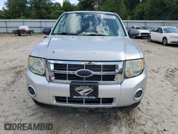 2010 Ford Escape XLS z VIN 1FMCU0C77AKC97179, wystawiony jako Copart lot #64385055 z przebiegiem 164 525 mil mil oraz Czysty tytuł • Clean title. Historia ofert i sprzedaży dostępna na DreamBid. Obrazek 5.