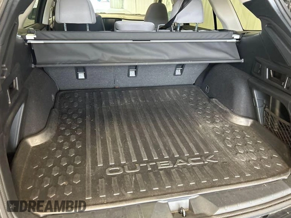2022 Subaru Outback Premium with VIN 4S4BTADC2N3262694, listed as a IAAI auction lot 42742891 with 91,624 mi miles and . Bid and sale history available at DreamBid. Image 9.