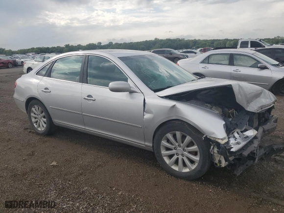 2009 Hyundai Azera GLS with VIN KMHFC46D89A360798, listed as a Copart auction lot 60381093 with 151,626 mi miles and Salvage Title. Bid and sale history available at carsss.com. Image 4.