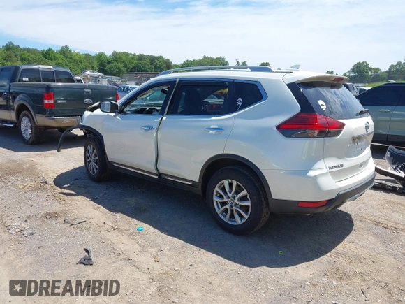 2017 Nissan Rogue SL z VIN 5N1AT2MT5HC884728, wystawiony jako IAAI lot #42330244 z przebiegiem 89 744 mil mil oraz . Historia ofert i sprzedaży dostępna na DreamBid. Obrazek 3.