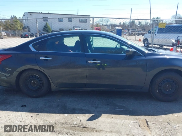 2018 Nissan Altima 2.5 SR with VIN 1N4AL3APXJC120564, listed as a IAAI auction lot 41769315 with 143,587 mi miles. Bid and sale history available at carsss.com. Image 13.