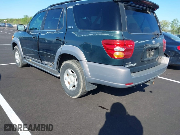 2002 Toyota Sequoia SR5 with VIN 5TDZT34A82S071997, listed as a IAAI auction lot 41995669 with 258,869 mi miles and . Bid and sale history available at carsss.com. Image 3.