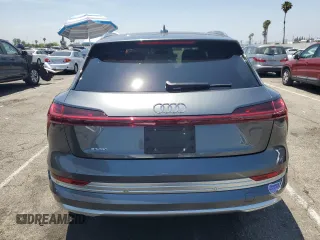 2019 Audi e-tron Prestige with VIN WA1VAAGE9KB008321, listed as a Copart auction lot 60162655 with 36,301 mi miles and Salvage title. Bid and sale history available at DreamBid. Image 6.