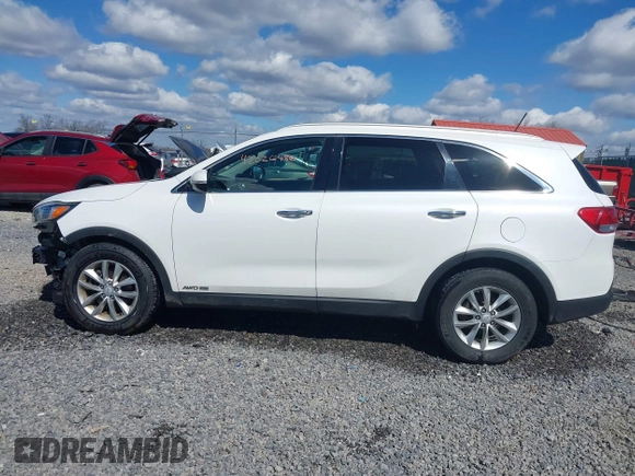 2016 Kia Sorento LX z VIN 5XYPGDA55GG179314, wystawiony jako IAAI lot #42026486 z przebiegiem 116 774 mil mil oraz . Historia ofert i sprzedaży dostępna na DreamBid. Obrazek 15.