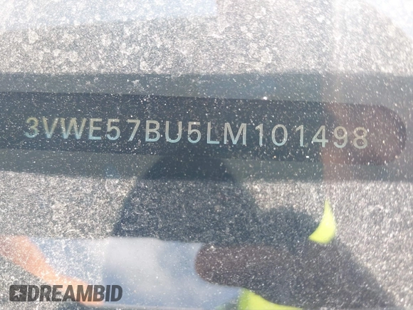 2020 Volkswagen Jetta SEL with VIN 3VWE57BU5LM101498, listed as a IAAI auction lot 42298171 with 28,597 mi miles and . Bid and sale history available at DreamBid. Image 9.