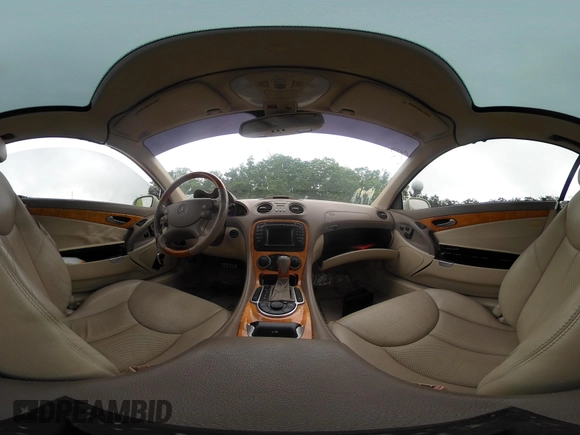 2003 Mercedes-Benz SL 500 z VIN WDBSK75F73F045221, wystawiony jako IAAI lot #42250517 z przebiegiem 103 803 mil mil oraz . Historia ofert i sprzedaży dostępna na DreamBid. Obrazek 18.