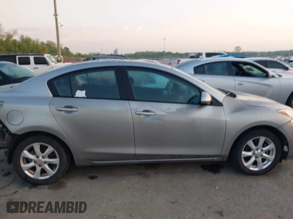 2010 Mazda 3 i Sport with VIN JM1BL1SF2A1329706, listed as a IAAI auction lot 42045704 with 166,874 mi miles and . Bid and sale history available at DreamBid. Image 14.