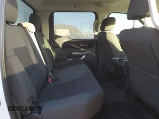 2022 Toyota Tundra 4WD SR5 with VIN 5TFLA5DB0NX053282, listed as a Copart auction lot 83997254 with 13,072 mi miles and Salvage Title. Bid and sale history available at carsss.com. Image 10.