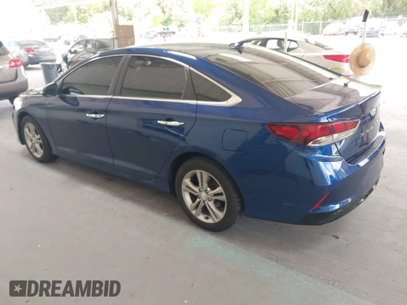 2018 Hyundai Sonata SEL with VIN 5NPE34AF2JH643218, listed as a IAAI auction lot 42139668 with 183,371 mi miles and . Bid and sale history available at carsss.com. Image 3.