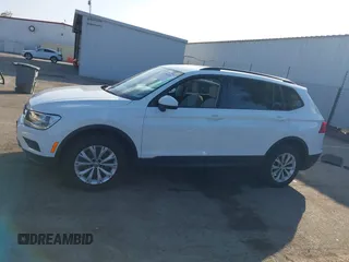 2020 Volkswagen Tiguan S z VIN 3VV1B7AX4LM098567, wystawiony jako IAAI lot #41504191 z przebiegiem 106 012 mil mil oraz . Historia ofert i sprzedaży dostępna na DreamBid. Obrazek 15.