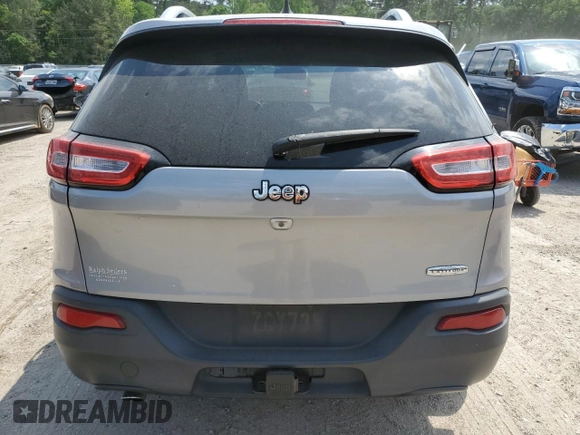 2015 Jeep Cherokee Latitude with VIN 1C4PJLCB0FW517122, listed as a Copart auction lot 53063205 with 0 mi miles and Salvage Title. Bid and sale history available at carsss.com. Image 6.