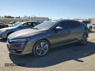 2020 Honda Clarity Plug-In Hybrid Touring with VIN JHMZC5F35LC000400, listed as a Copart auction lot 73528004 with 42,415 mi miles and Salvage Title. Bid and sale history available at carsss.com. Image 1.