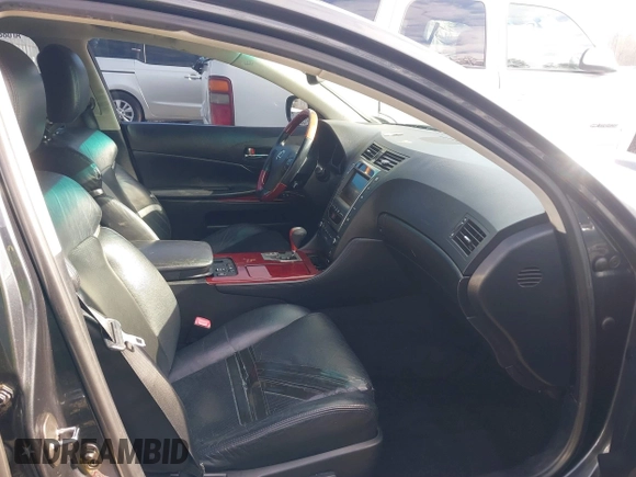 2010 Lexus GS 350 z VIN JTHCE1KSXA0025801, wystawiony jako IAAI lot #41514215 z przebiegiem 247 533 mil mil oraz . Historia ofert i sprzedaży dostępna na DreamBid. Obrazek 5.