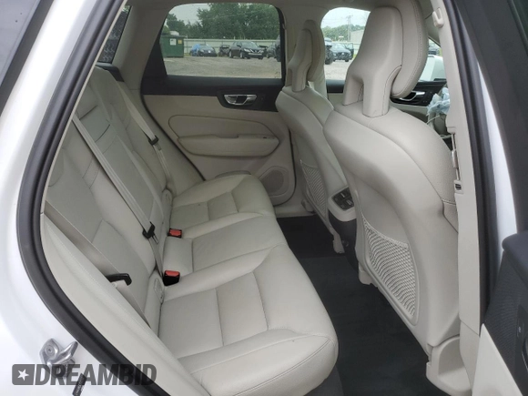 2018 Volvo XC60 Inscription with VIN LYVA22RL0JB082548, listed as a Copart auction lot 63017194 with 90,373 mi miles and Salvage Title. Bid and sale history available at DreamBid. Image 11.