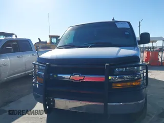2019 Chevrolet Express Passenger LT with VIN 1GAZGPFG8K1253265, listed as a IAAI auction lot 41749111 with 65,070 mi miles and . Bid and sale history available at DreamBid. Image 12.