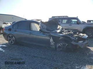 2012 BMW 3 Series 328i с VIN WBA3A5C56CF342095, выставлен на аукционе Copart как лот 52299665 с пробегом Не указан миль и Списание • Salvage title. История ставок и продаж доступна на DreamBid. Изображение 4.