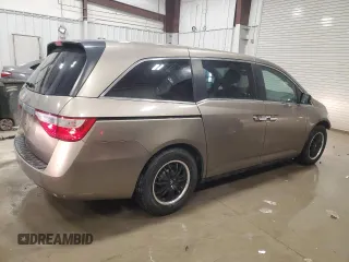 2013 Honda Odyssey EX-L with VIN 5FNRL5H67DB037980, listed as a Copart auction lot 54585075 with 303,984 mi miles and Non Repairable. Bid and sale history available at carsss.com. Image 3.