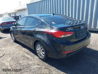 2016 Hyundai Elantra SE with VIN KMHDH4AE6GU487781, listed as a IAAI auction lot 41888778 with 184,289 mi miles. Bid and sale history available at carsss.com. Image 3.