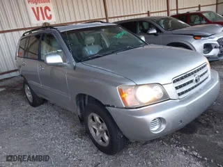 2001 Toyota Highlander with VIN JTEGF21A410019289, listed as a IAAI auction lot 41397643 with 187,882 mi miles. Bid and sale history available at carsss.com. Image 1.