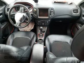 2019 Jeep Compass Trailhawk z VIN 3C4NJDDB4KT740047, wystawiony jako Copart lot #86834404 z przebiegiem 108 201 mil mil oraz Szkoda całkowita • Salvage title. Historia ofert i sprzedaży dostępna na DreamBid. Obrazek 8.