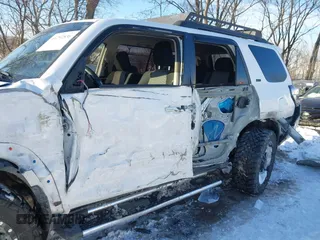 2018 Toyota 4Runner SR5 with VIN JTEBU5JR4J5507930, listed as a IAAI auction lot 41292536 with 105,882 mi miles and . Bid and sale history available at DreamBid. Image 15.