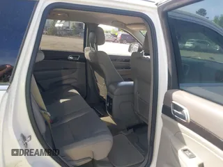 2012 Jeep Grand Cherokee Laredo with VIN 1C4RJFAG2CC176313, listed as a IAAI auction lot 42098127 with 162,556 mi miles. Bid and sale history available at carsss.com. Image 8.