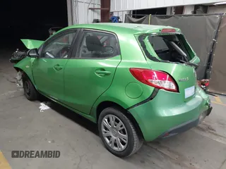 2012 Mazda 2 Sport z VIN JM1DE1KY1C0145306, wystawiony jako IAAI lot #42386919 z przebiegiem 163 733 mil mil oraz . Historia ofert i sprzedaży dostępna na DreamBid. Obrazek 3.