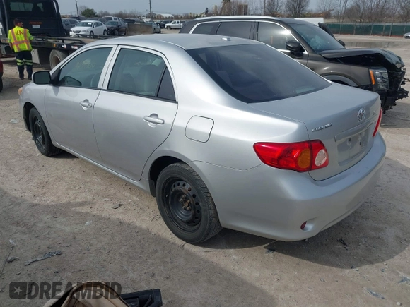 2010 Toyota Corolla z VIN 1NXBU4EEXAZ374601, wystawiony jako IAAI lot #41839300 z przebiegiem 194 254 mil mil oraz . Historia ofert i sprzedaży dostępna na DreamBid. Obrazek 3.