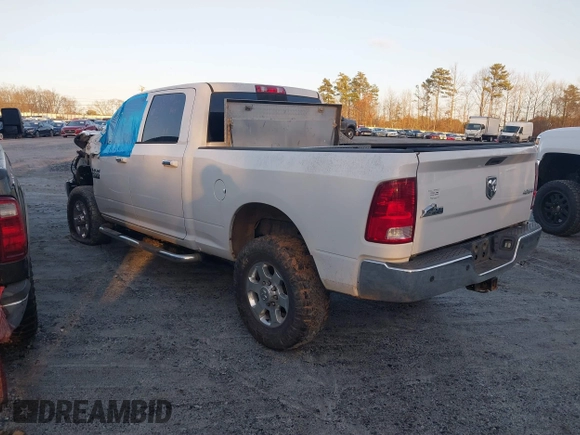 2016 Ram 2500 SLT with VIN 3C6UR5DL4GG141675, listed as a IAAI auction lot 41490099 with 116,467 mi miles. Bid and sale history available at carsss.com. Image 3.