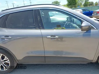 2021 Ford Escape SEL с VIN 1FMCU0H68MUA09727, выставлен на аукционе IAAI как лот 42530946 с пробегом 147 367 миль миль и . История ставок и продаж доступна на DreamBid. Изображение 13.