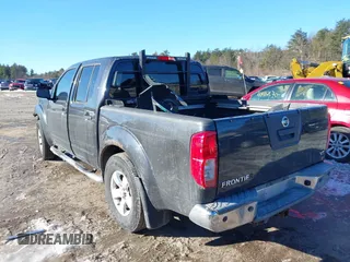 2013 Nissan Frontier SV z VIN 1N6AD0EV9DN756400, wystawiony jako IAAI lot #41505253 z przebiegiem 136 742 mil mil oraz . Historia ofert i sprzedaży dostępna na DreamBid. Obrazek 3.