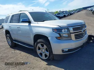 2016 Chevrolet Tahoe LTZ z VIN 1GNSKCKC1GR452600, wystawiony jako IAAI lot #42305719 z przebiegiem 121 041 mil mil oraz . Historia ofert i sprzedaży dostępna na DreamBid. Obrazek 1.