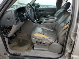 2005 Chevrolet Tahoe LS with VIN 1GNEC13T75R186414, listed as a Copart auction lot 43065675 with 267,169 mi miles and Salvage Title. Bid and sale history available at carsss.com. Image 7.