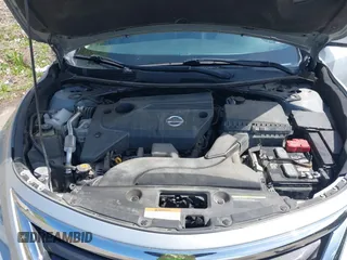 2015 Nissan Altima S with VIN 1N4AL3AP6FN862780, listed as a IAAI auction lot 42057210 with 92,126 mi miles and . Bid and sale history available at DreamBid. Image 10.