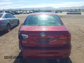 2017 Volkswagen Jetta S z VIN 3VW2B7AJ2HM207207, wystawiony jako IAAI lot #41654971 z przebiegiem 73 427 mil mil oraz . Historia ofert i sprzedaży dostępna na DreamBid. Obrazek 16.