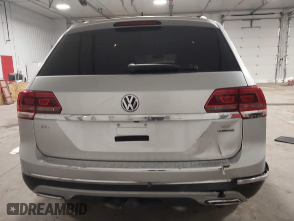 2018 Volkswagen Atlas 3.6L V6 SEL with VIN 1V2MR2CA5JC521172, listed as a IAAI auction lot 41957029 with 108,439 mi miles. Bid and sale history available at carsss.com. Image 16.