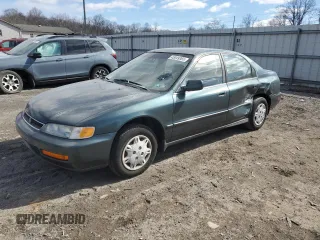 1996 Honda Accord Value with VIN 1HGCD5699TA207734, listed as a Copart auction lot 45049365 with 269,491 mi miles and Salvage Title. Bid and sale history available at carsss.com. Image 1.