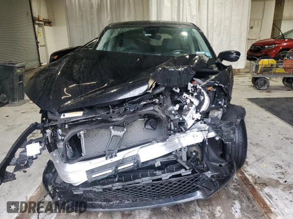 2024 Honda HR-V EX-L with VIN 3CZRZ2H72RM702867, listed as a Copart auction lot 57710695 with 22,598 mi miles and Salvage title. Bid and sale history available at DreamBid. Image 5.