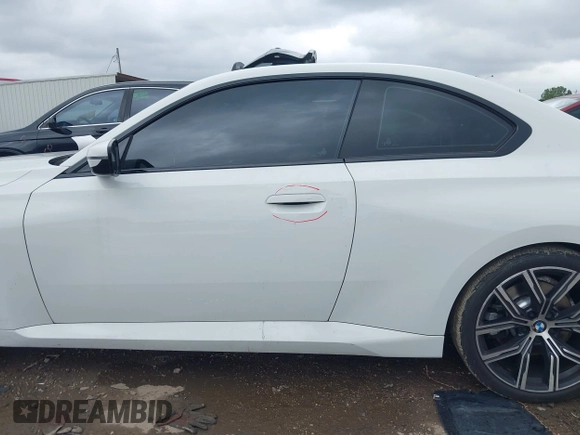 2023 BMW 2 Series 230i z VIN 3MW23CM02P8D39187, wystawiony jako IAAI lot #42207930 z przebiegiem 23 310 mil mil oraz . Historia ofert i sprzedaży dostępna na DreamBid. Obrazek 15.