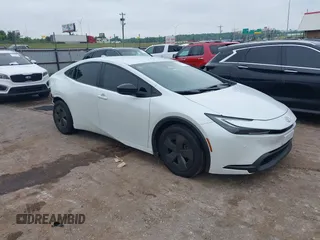 2023 Toyota Prius LE z VIN JTDACAAU2P3002022, wystawiony jako IAAI lot #42421164 z przebiegiem Nie podano mil oraz . Historia ofert i sprzedaży dostępna na DreamBid. Obrazek 1.