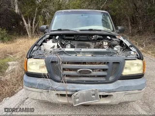 2005 Ford Ranger XLT with VIN 1FTYR44E25PA58728, listed as a IAAI auction lot 41645493 with 161,092 mi miles. Bid and sale history available at carsss.com. Image 12.
