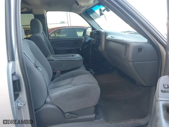 2005 Chevrolet Silverado 1500 LS with VIN 1GCEC19Z55Z193897, listed as a IAAI auction lot 41812564 with 108,359 mi miles. Bid and sale history available at carsss.com. Image 5.