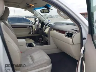 2016 Lexus GX 460 z VIN JTJBM7FX2G5124419, wystawiony jako IAAI lot #41510386 z przebiegiem 110 067 mil mil oraz . Historia ofert i sprzedaży dostępna na DreamBid. Obrazek 5.