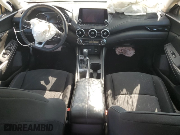 2023 Nissan Sentra SV z VIN 3N1AB8CV9PY316388, wystawiony jako Copart lot #50503465 z przebiegiem 29 697 mil mil oraz Szkoda całkowita • Salvage title. Historia ofert i sprzedaży dostępna na DreamBid. Obrazek 8.